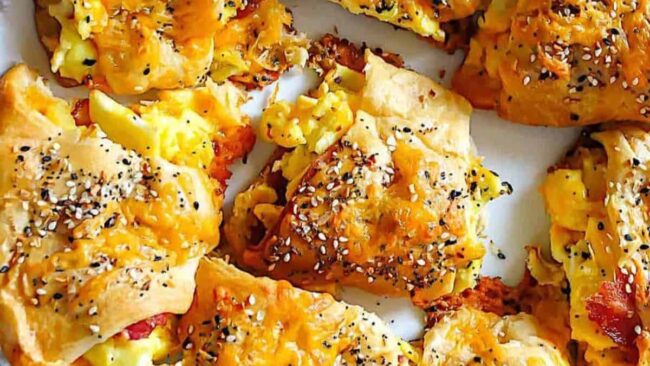 Breakfast Crescent Ring (Bacon, Egg And Cheese)