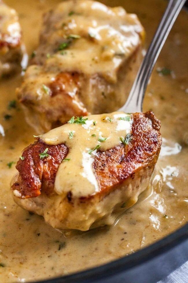 Pork Medallions With Blue Cheese Sauce