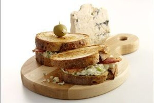 Grilled Blue Cheese Sandwich