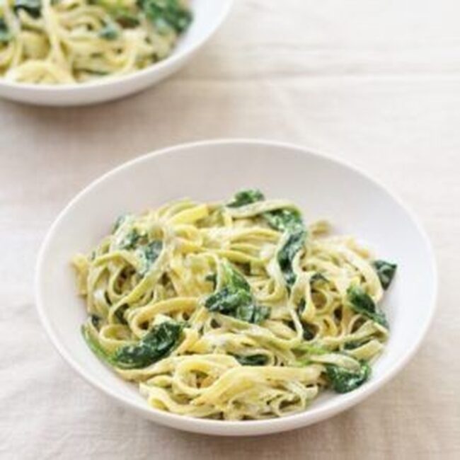 Gargano Pasta With Spinach & Blue Cheese Sauce
